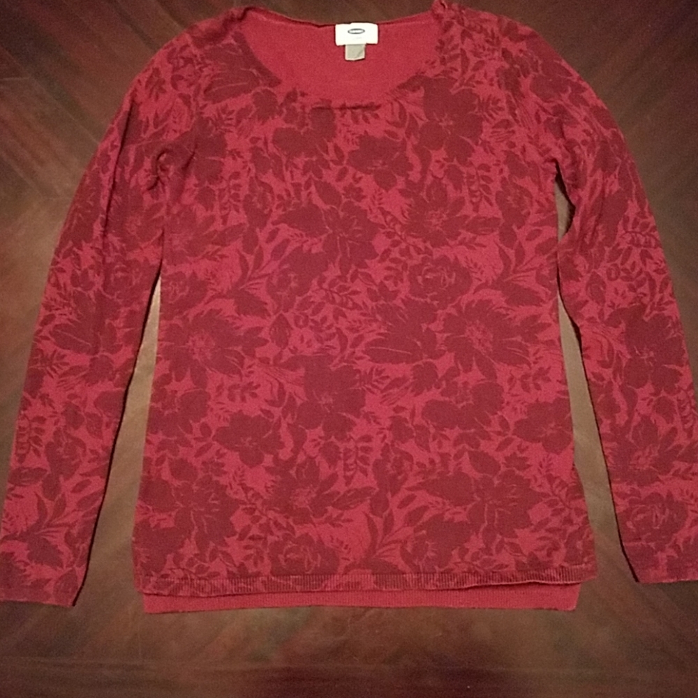 Old Navy Small Maroon Sweater